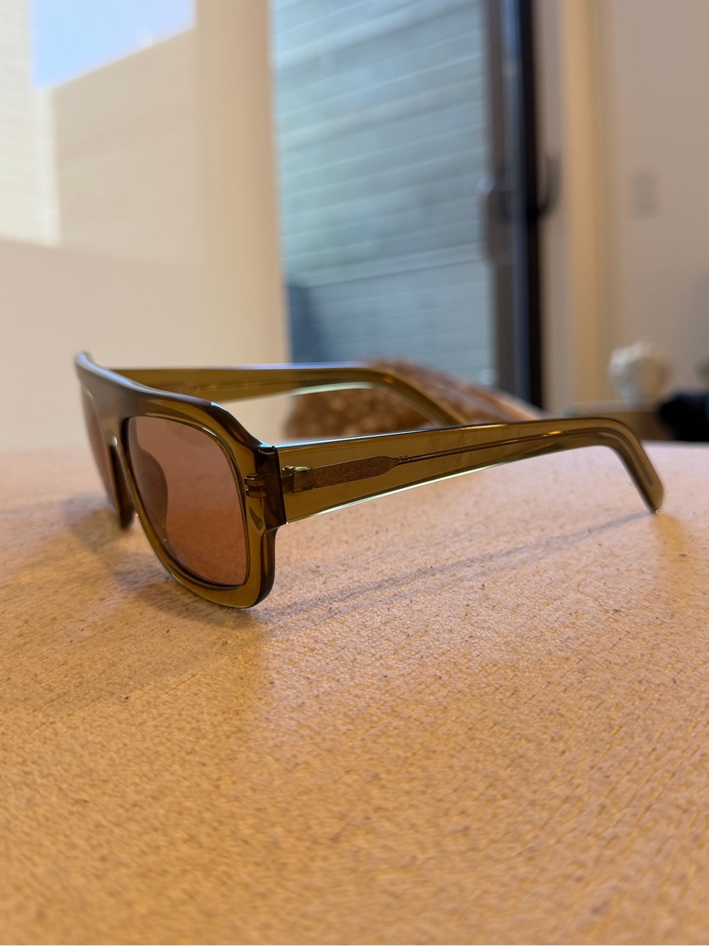 VEHLA Kaia Caramel and Toffee Sunglasses - Picture 5 of 9